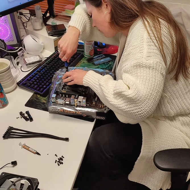 Installing and repairing a PC motherboard